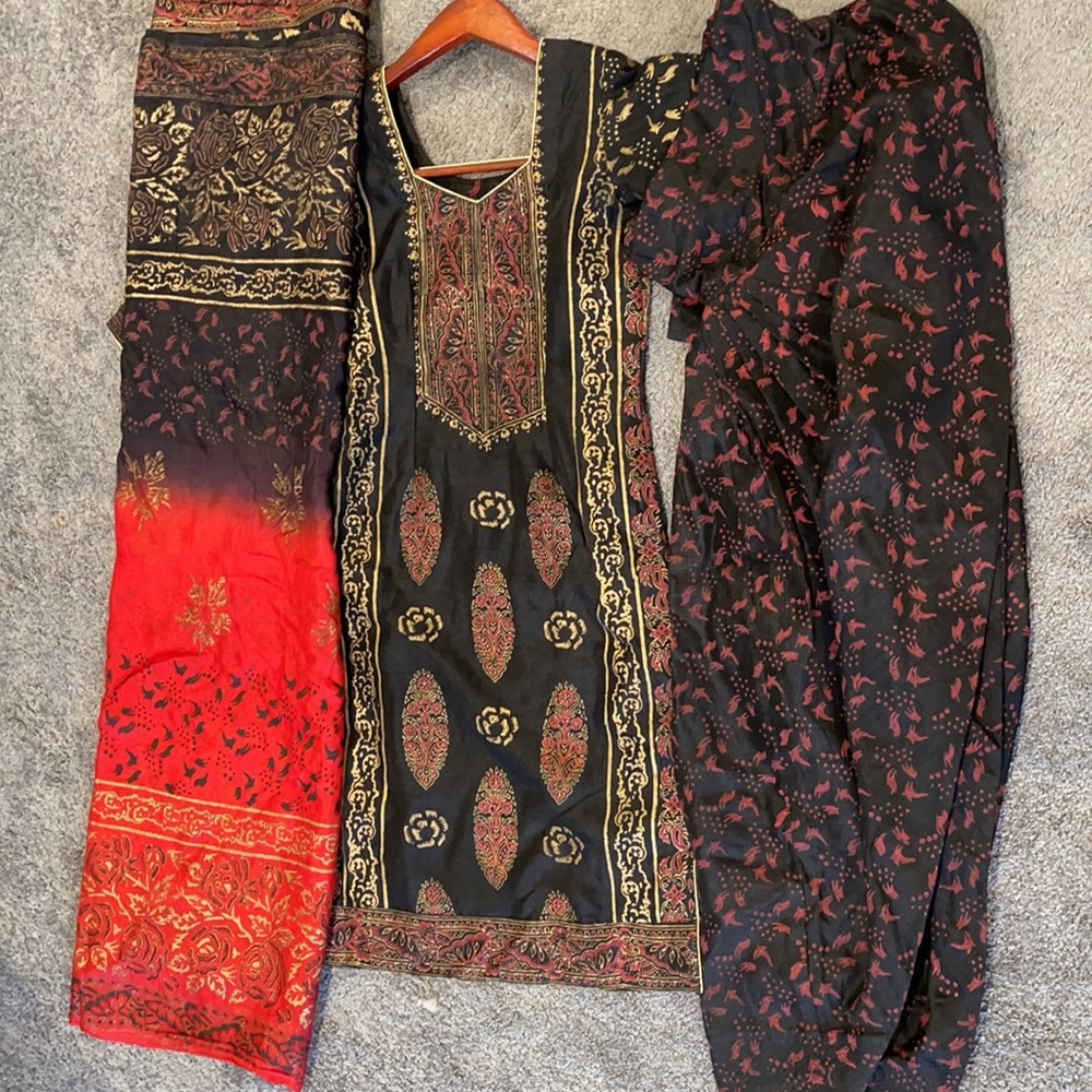Salwar kameez